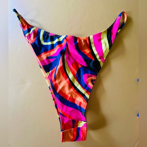 Shein Bikini Swimsuit Vibrant Pink Multicolor Large New - Picture 4 of 6